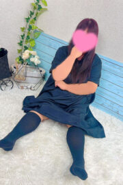 にな